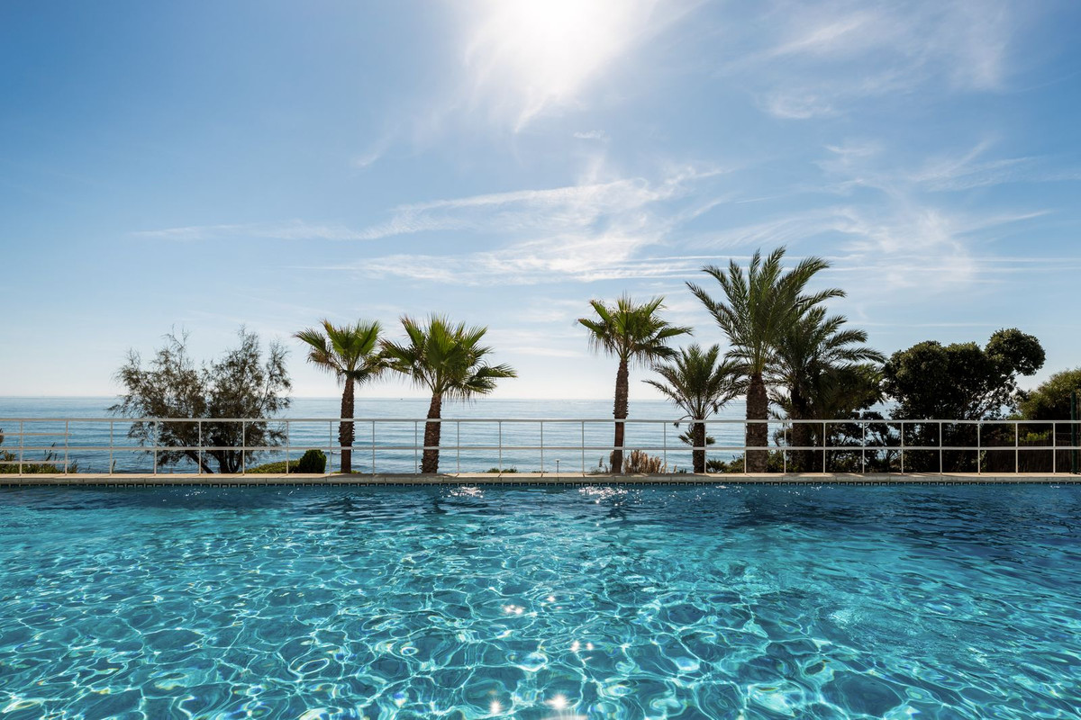 Appartement te koop in Estepona | 2 slaapkamers H5496856