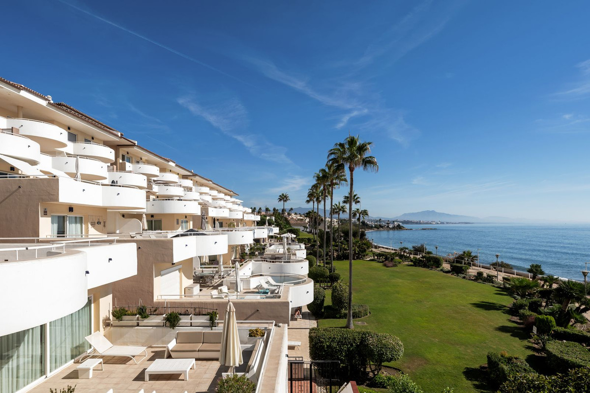 Appartement te koop in Estepona | 2 slaapkamers H5496856