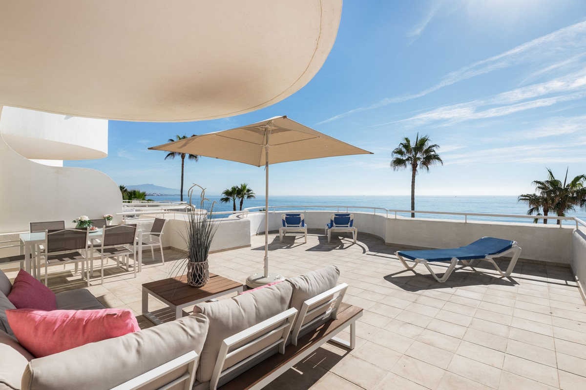 Appartement te koop in Estepona | 2 slaapkamers H5496856