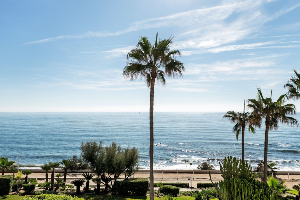 Appartement te koop in Estepona | 2 slaapkamers H5496856