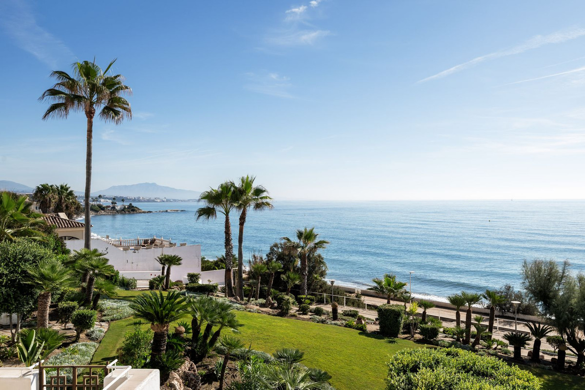 Appartement te koop in Estepona | 2 slaapkamers H5496856