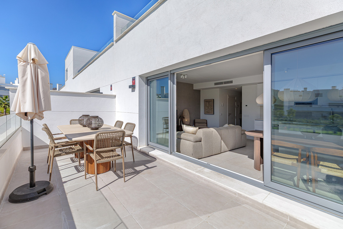 Appartement te koop in Estepona | 2 slaapkamers H5497066