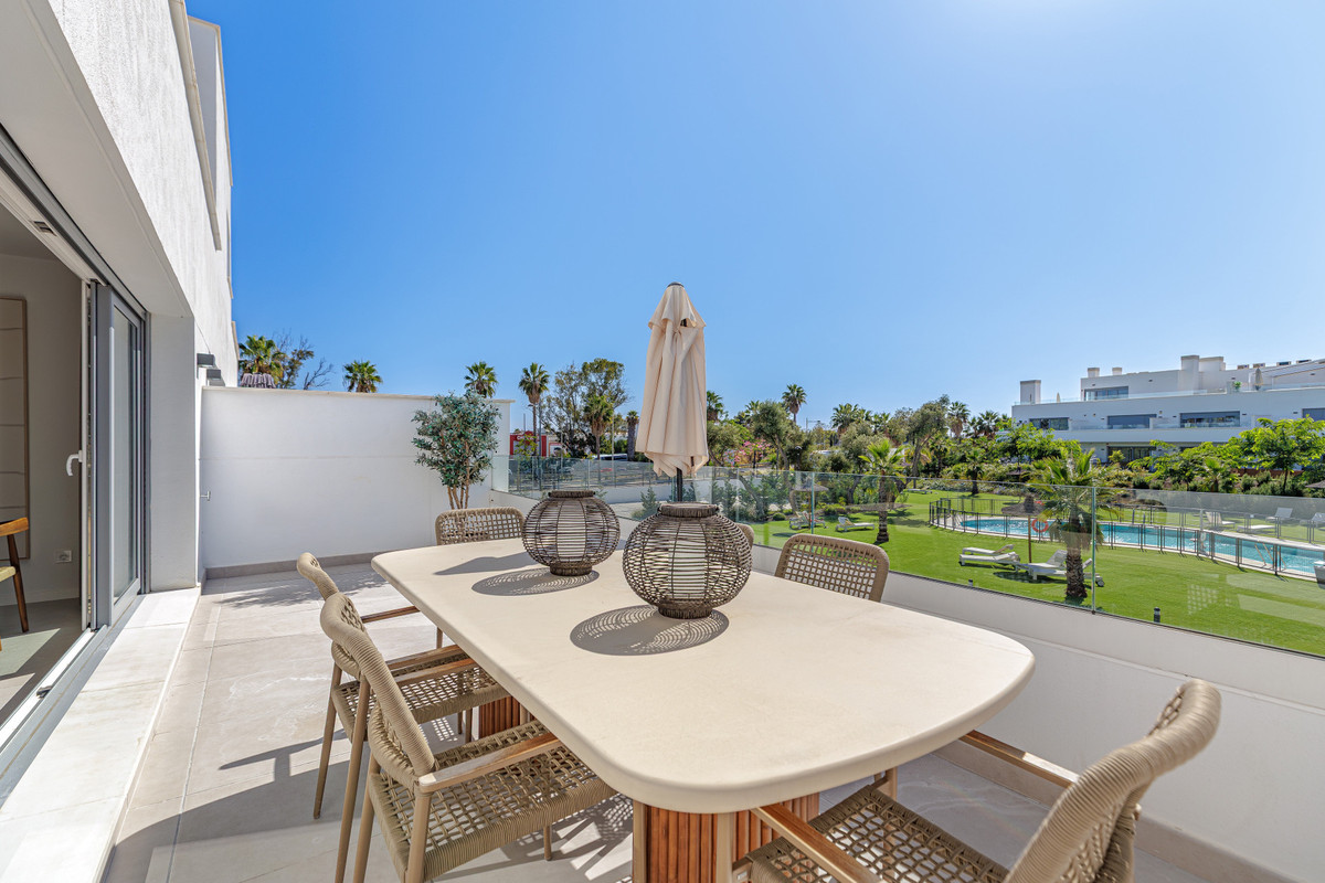 Appartement te koop in Estepona | 2 slaapkamers H5497066