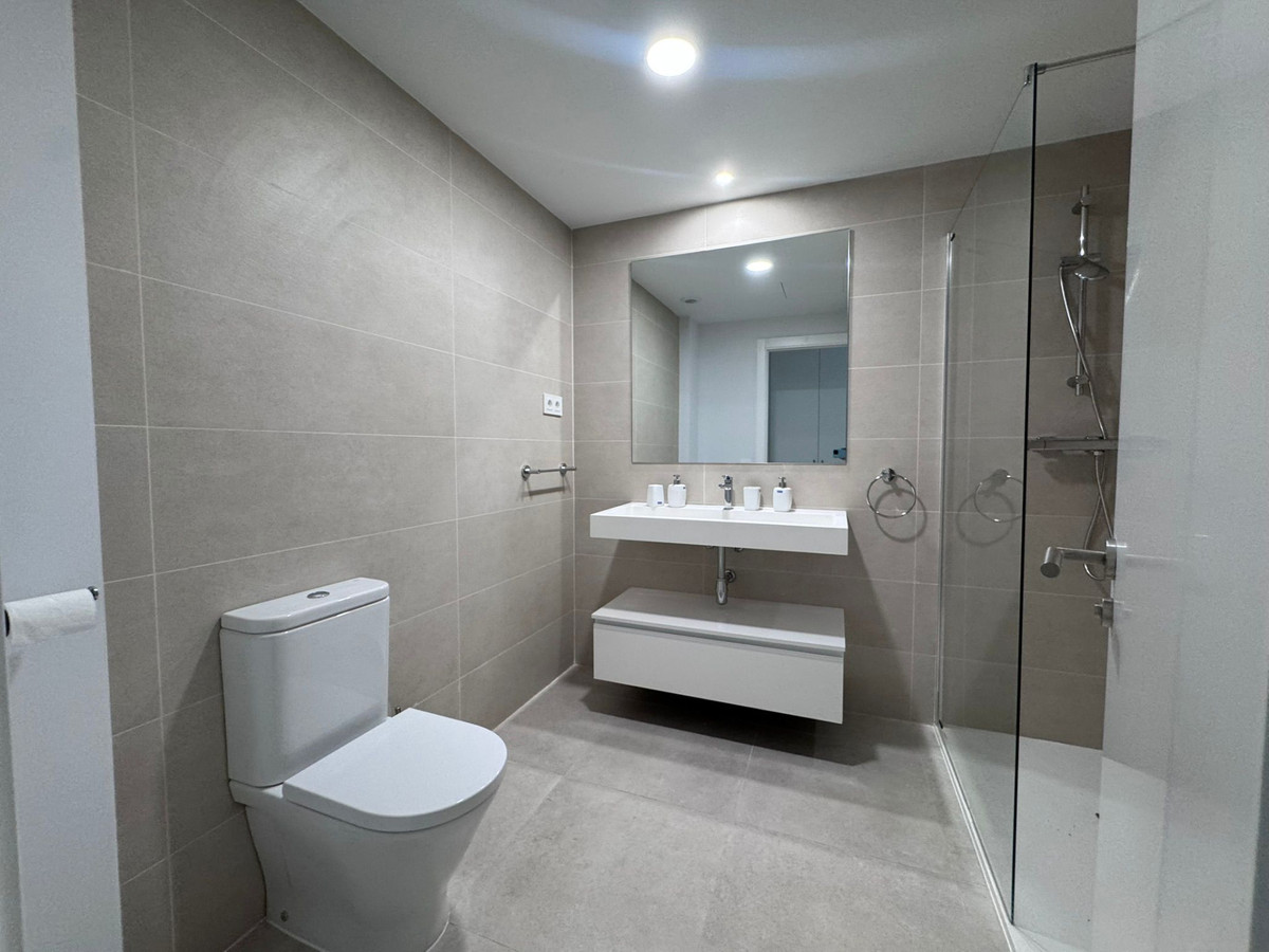 Appartement te koop in Estepona | 3 slaapkamers H5497117