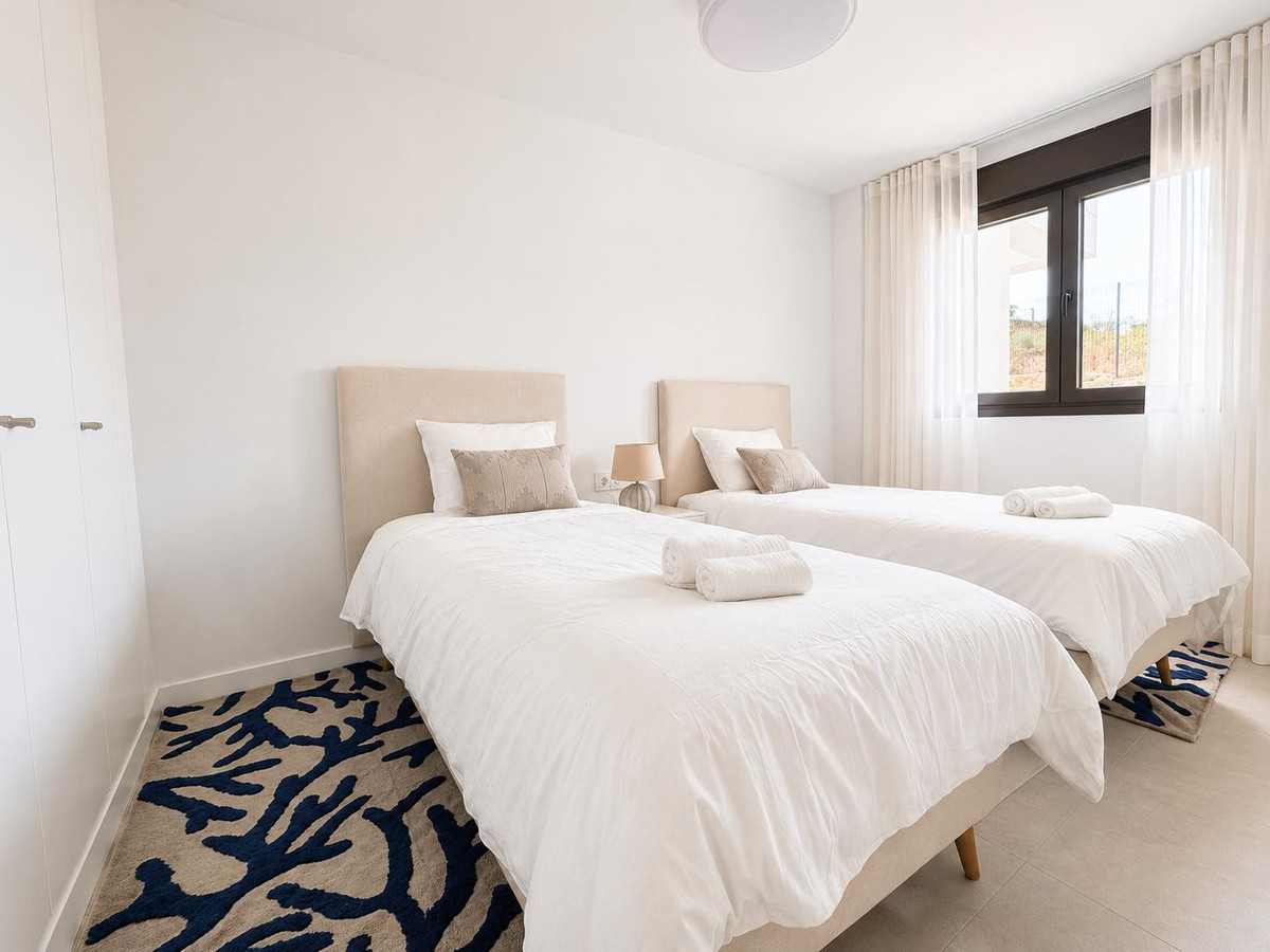Appartement te koop in Estepona | 3 slaapkamers H5497117