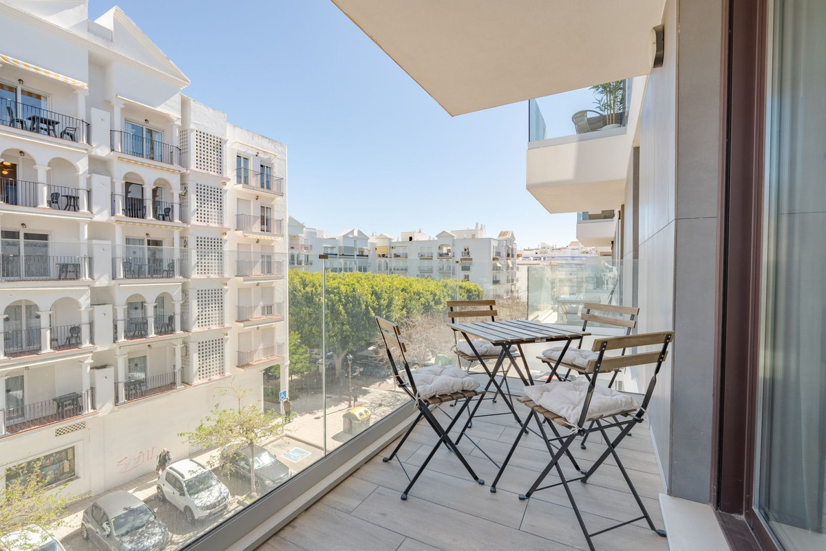 Appartement te koop in Estepona | 3 slaapkamers H5498044