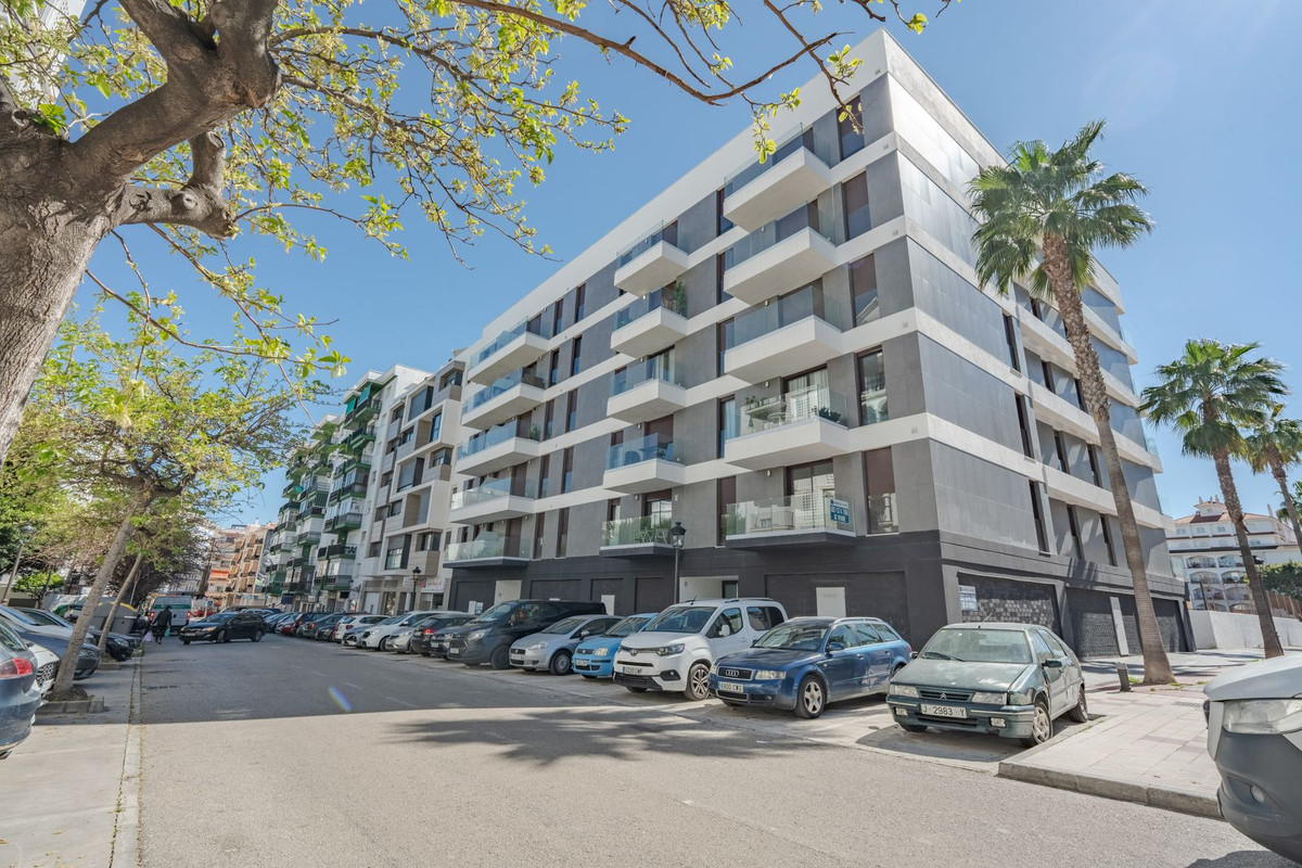 Appartement te koop in Estepona | 3 slaapkamers H5498044