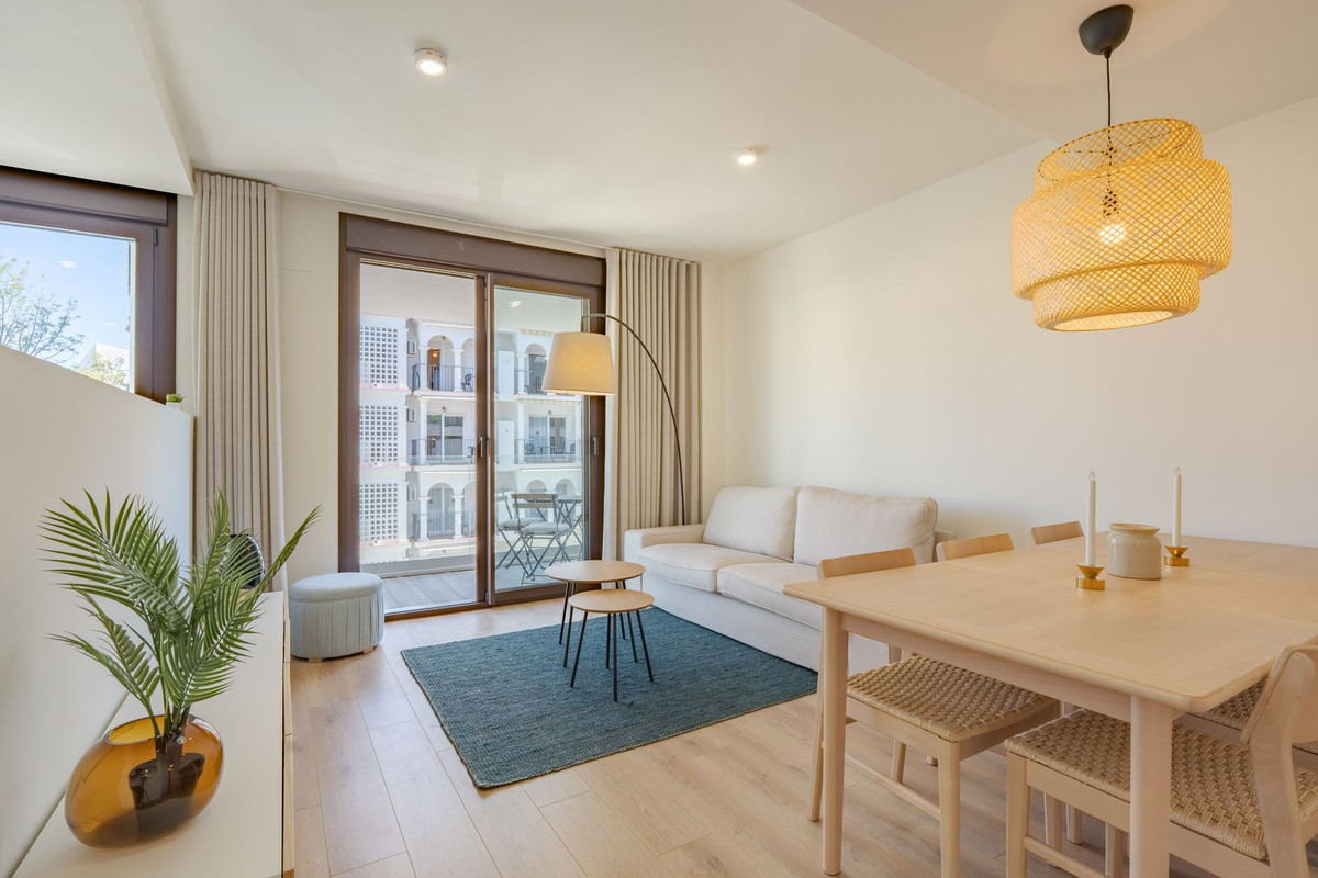 Appartement te koop in Estepona | 3 slaapkamers H5498044