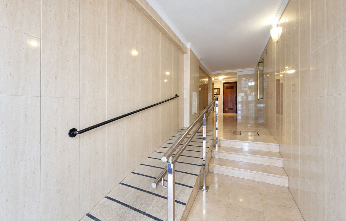 Appartement te koop in Estepona | 3 slaapkamers H5498767