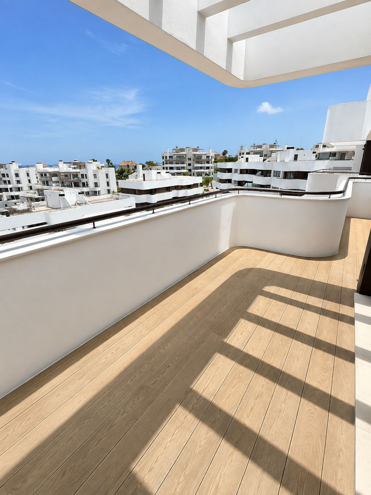 Appartement te koop in Estepona | 3 slaapkamers H5498836