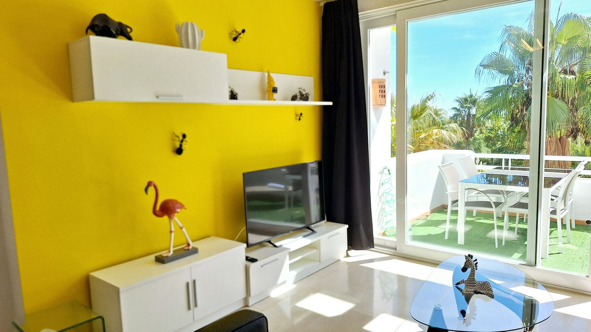 Appartement te koop in Estepona | 2 slaapkamers H5498845