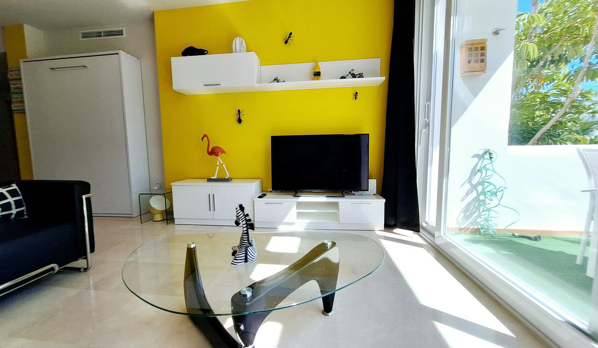 Appartement te koop in Estepona | 2 slaapkamers H5498845