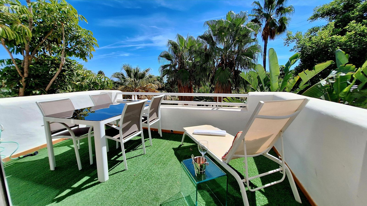Appartement te koop in Estepona | 2 slaapkamers H5498845