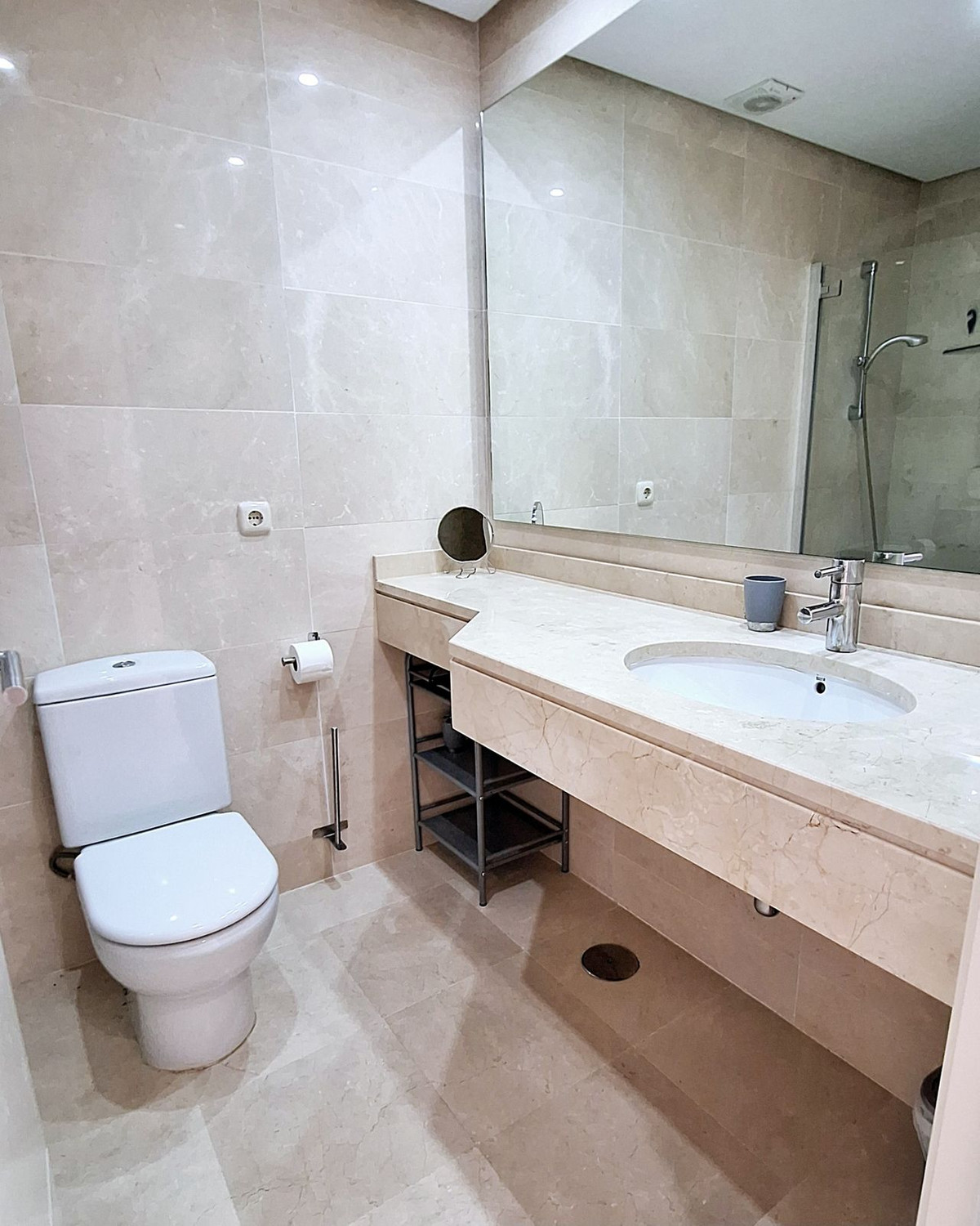 Appartement te koop in Estepona | 2 slaapkamers H5498845