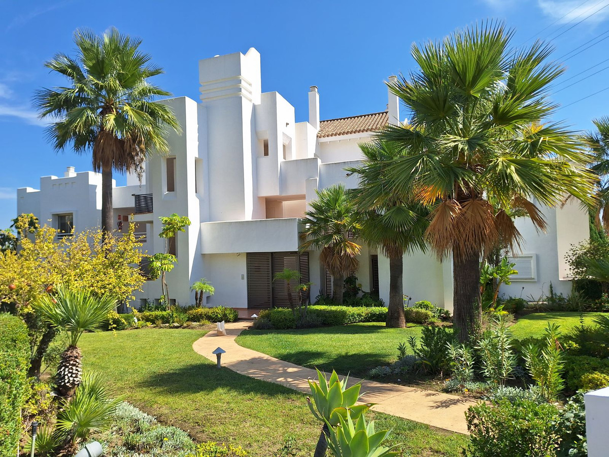 Appartement te koop in Estepona | 2 slaapkamers H5498845