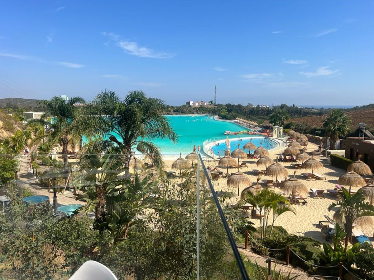 Appartement te koop in Estepona | 2 slaapkamers H5498845