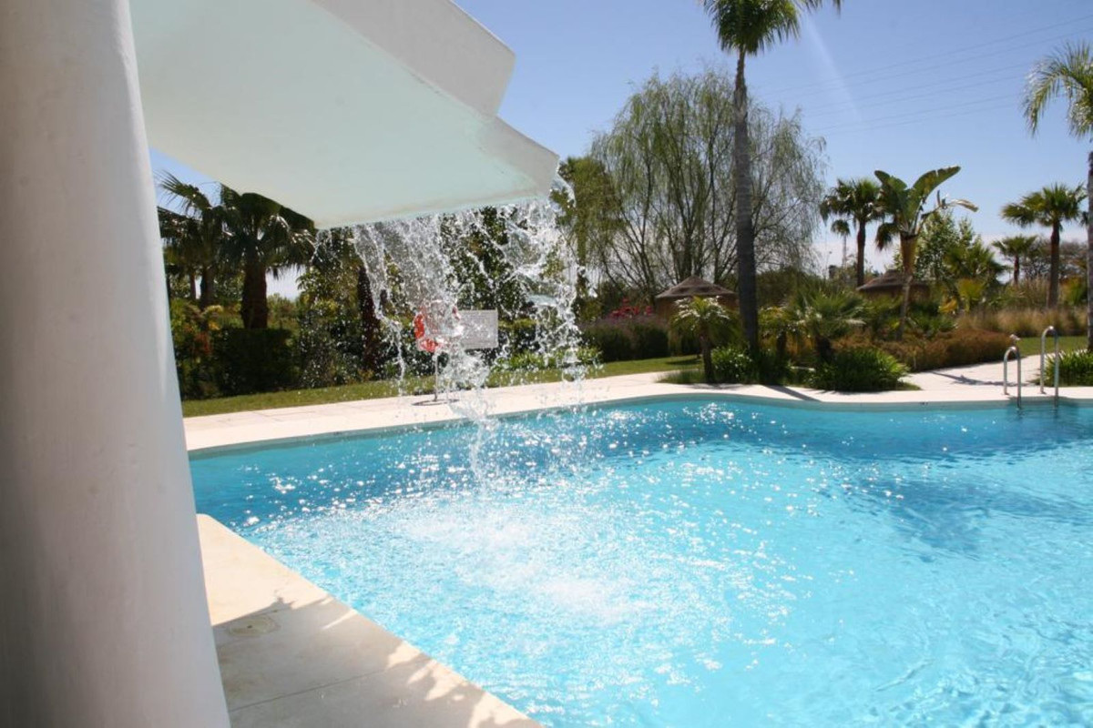 Appartement te koop in Estepona | 2 slaapkamers H5498845
