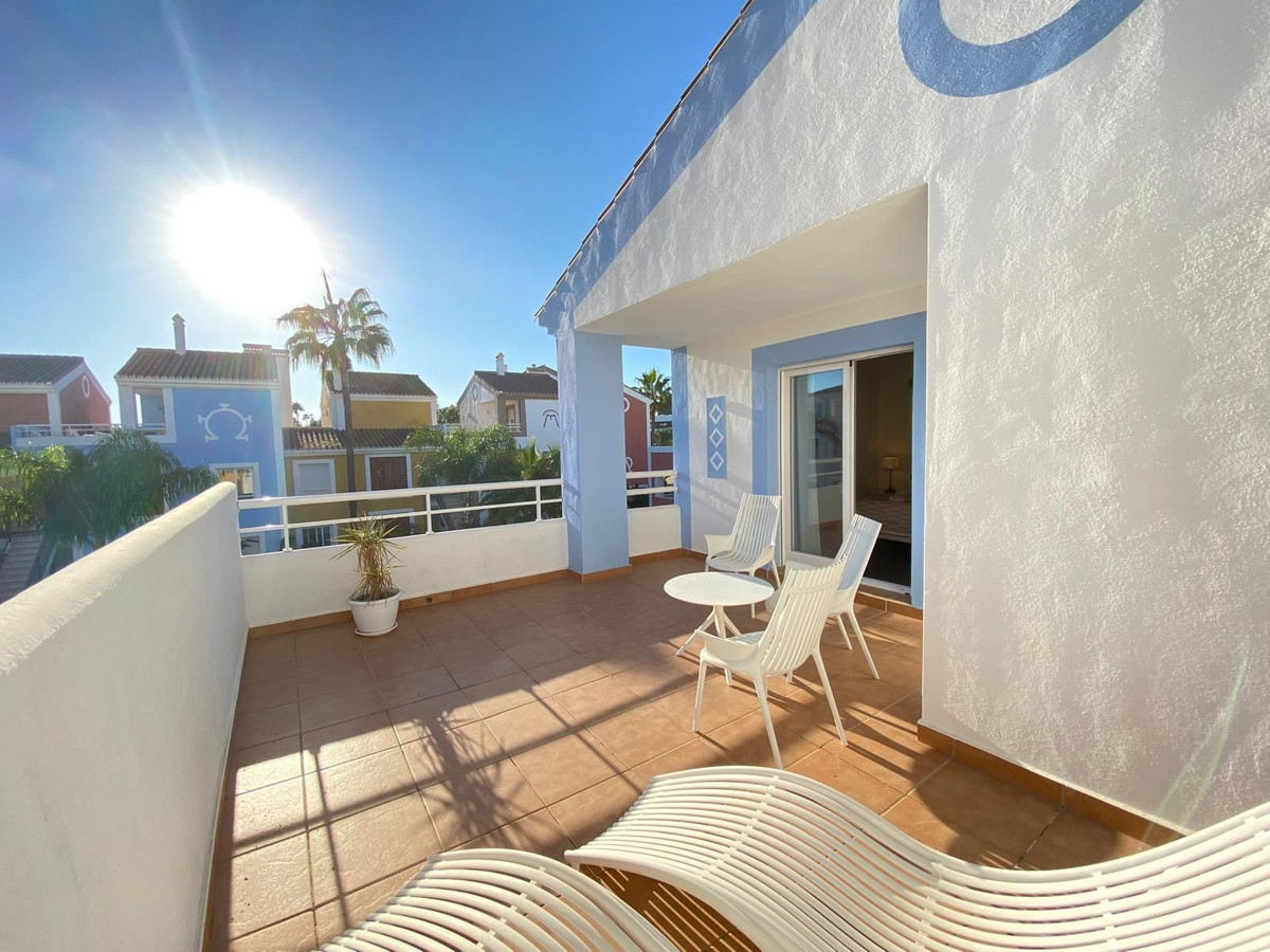 Appartement te koop in Estepona | 3 slaapkamers H5498854