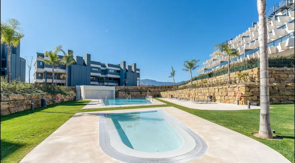Appartement te koop in Estepona | 3 slaapkamers H5498869