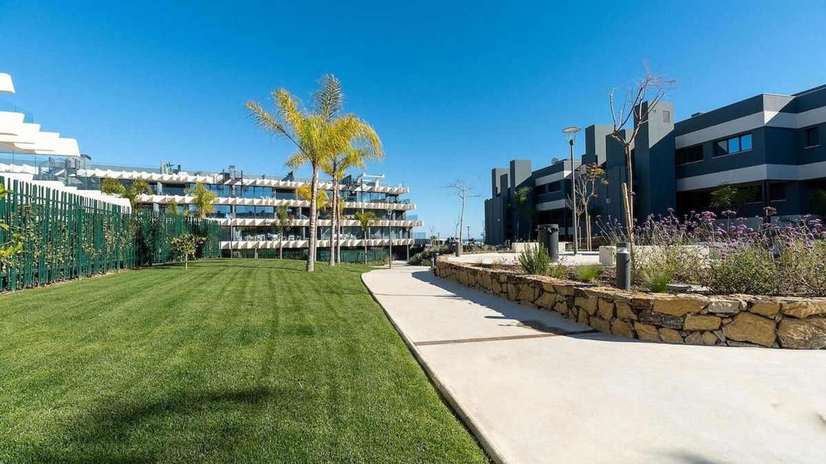Appartement te koop in Estepona | 3 slaapkamers H5498869