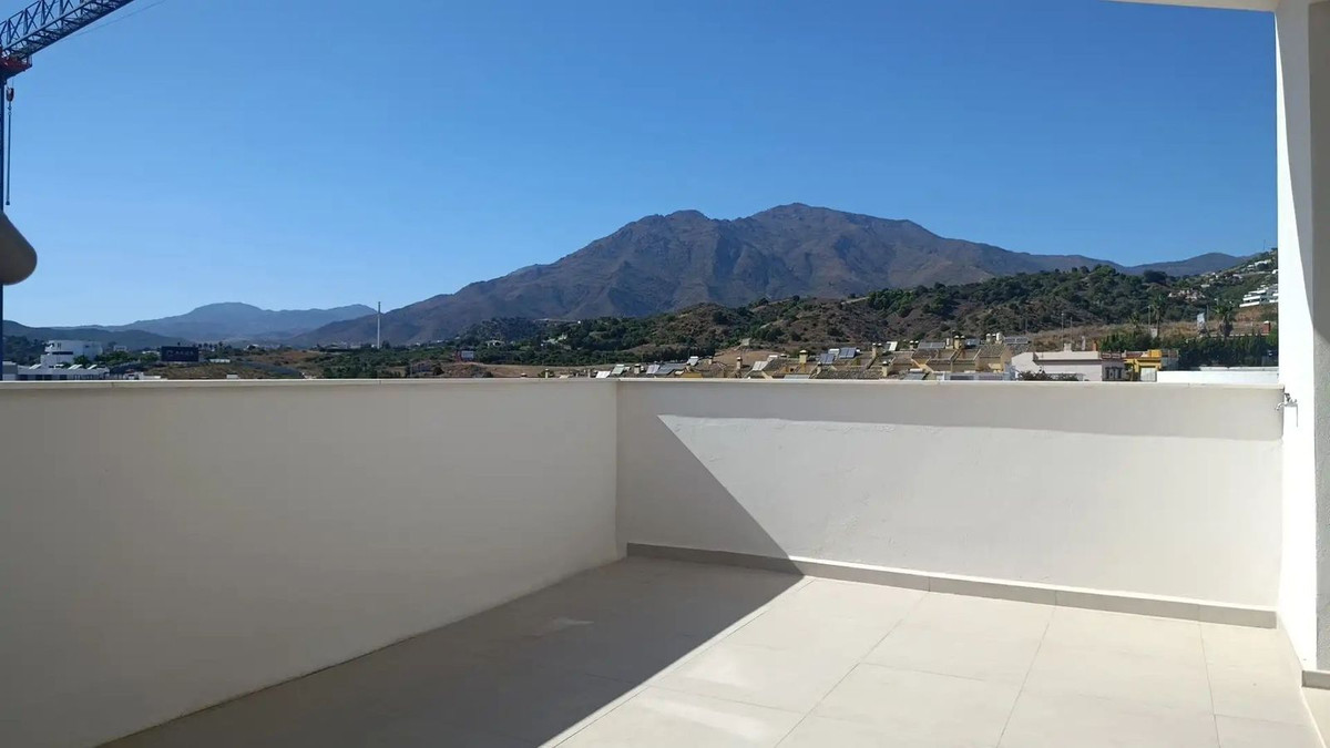 Appartement te koop in Estepona | 2 slaapkamers H5498878