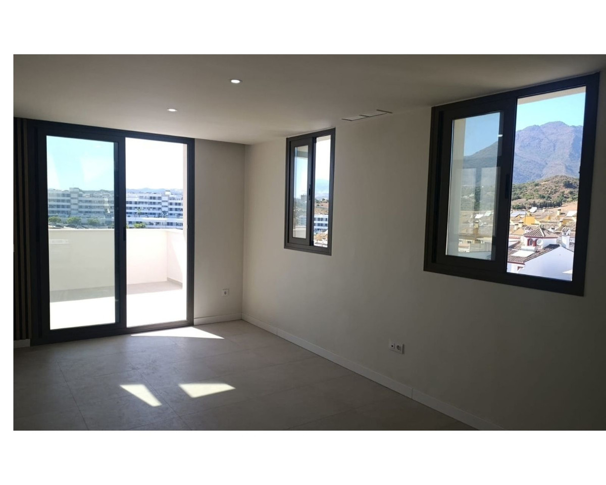 Appartement te koop in Estepona | 2 slaapkamers H5498878