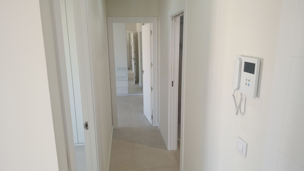 Appartement te koop in Estepona | 2 slaapkamers H5498878