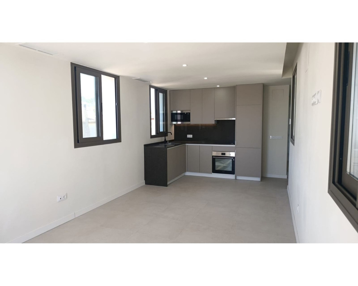 Appartement te koop in Estepona | 2 slaapkamers H5498878