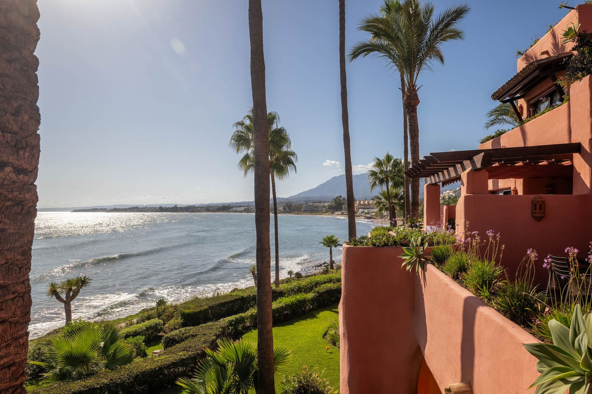 Appartement te koop in Estepona | 3 slaapkamers H5499238