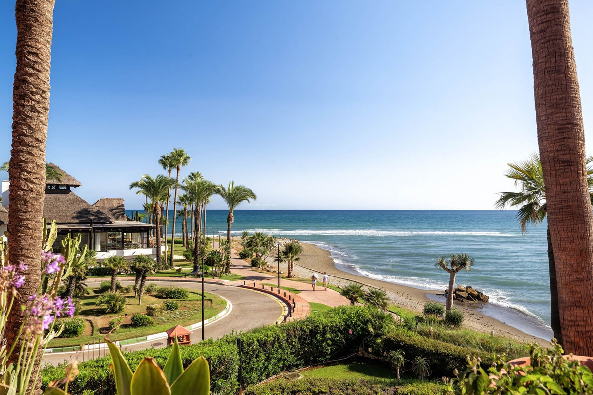 Appartement te koop in Estepona | 3 slaapkamers H5499238