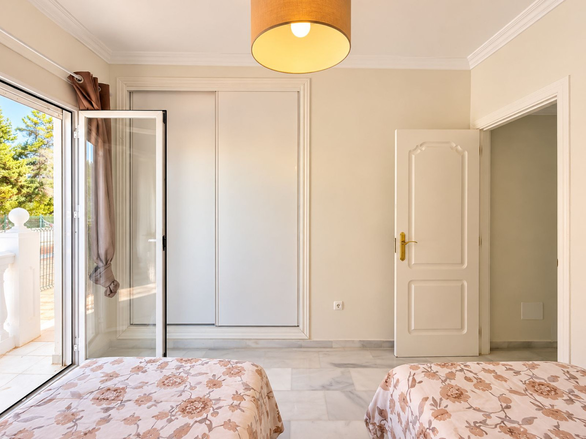 Appartement te koop in Estepona | 2 slaapkamers H5499271