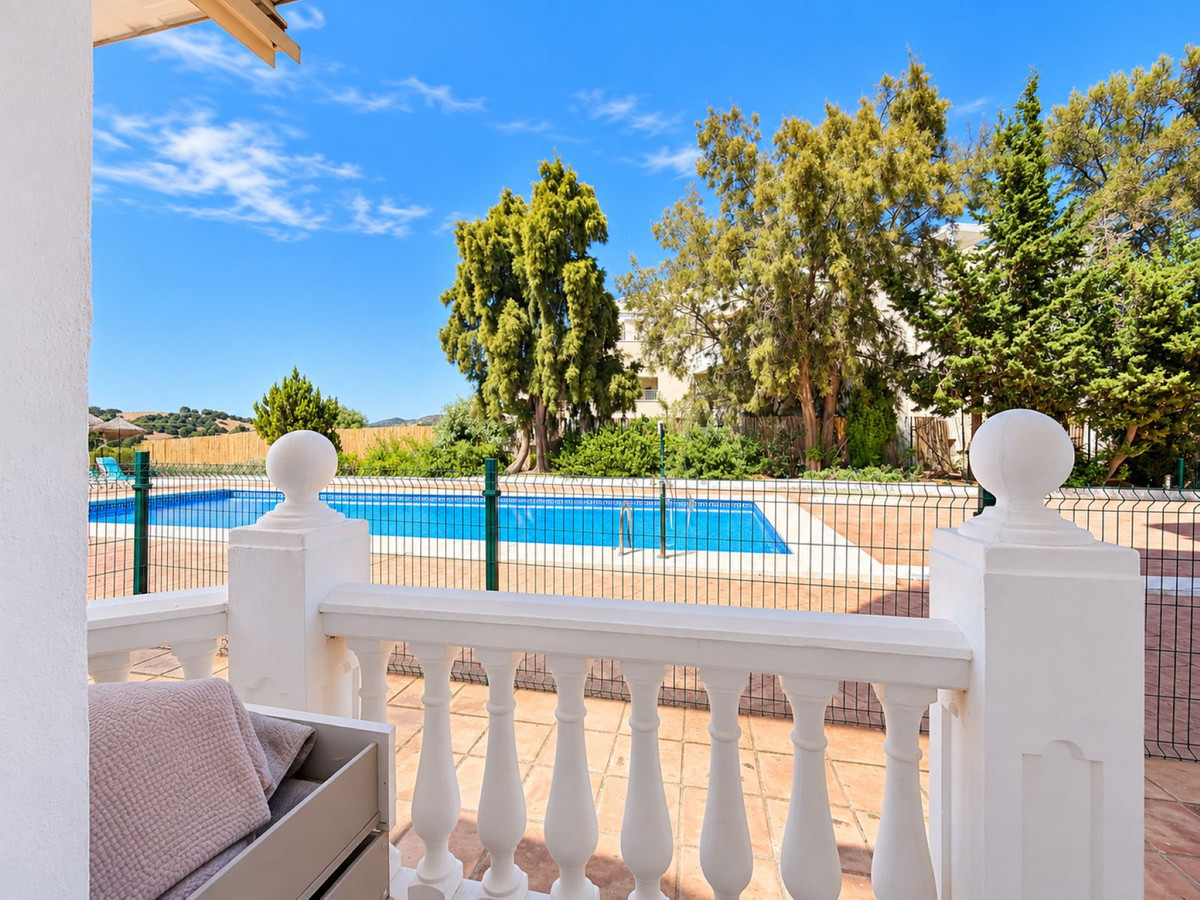 Appartement te koop in Estepona | 2 slaapkamers H5499271