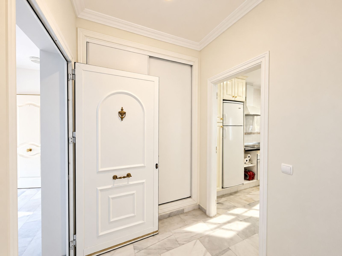Appartement te koop in Estepona | 2 slaapkamers H5499271
