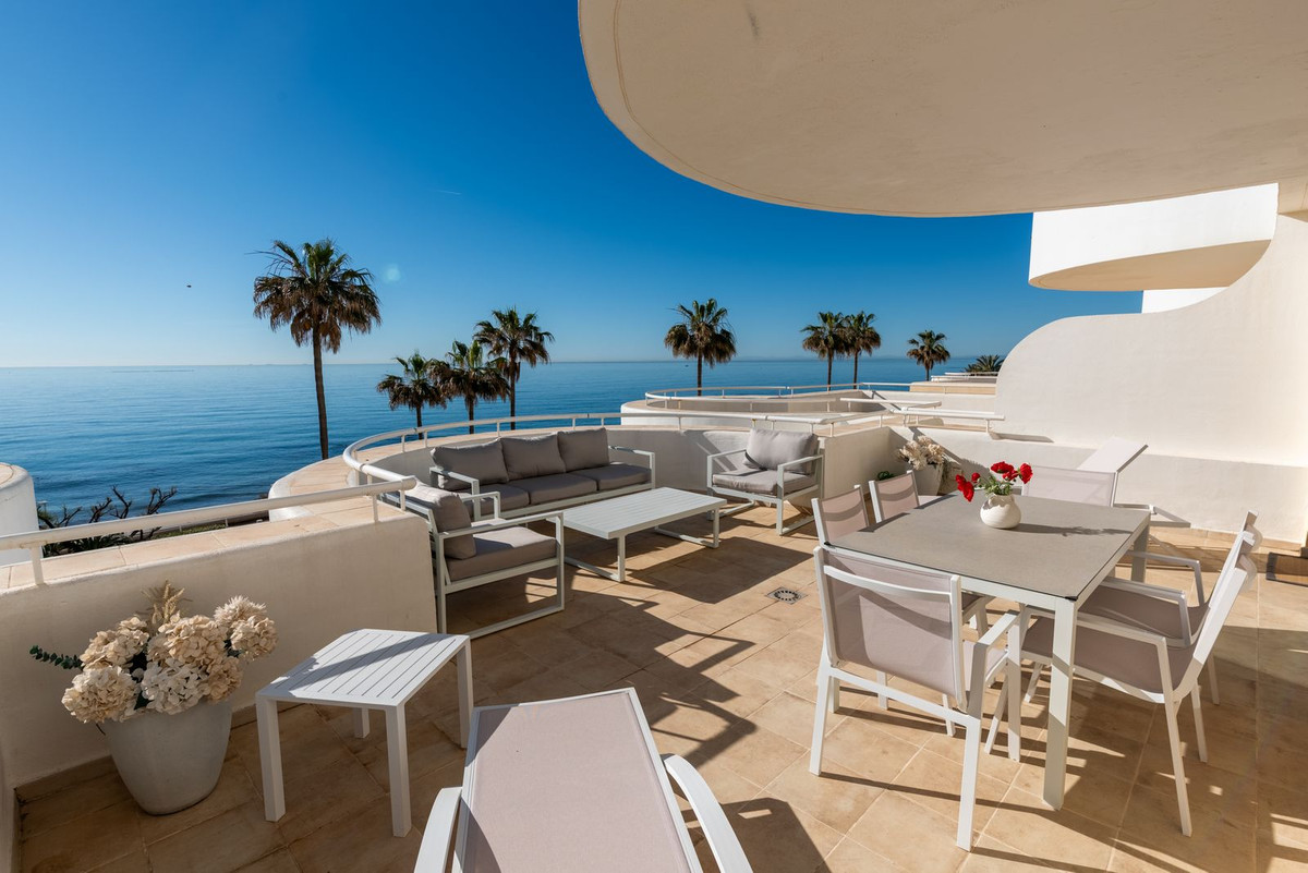 Appartement te koop in Estepona | 2 slaapkamers H5499319