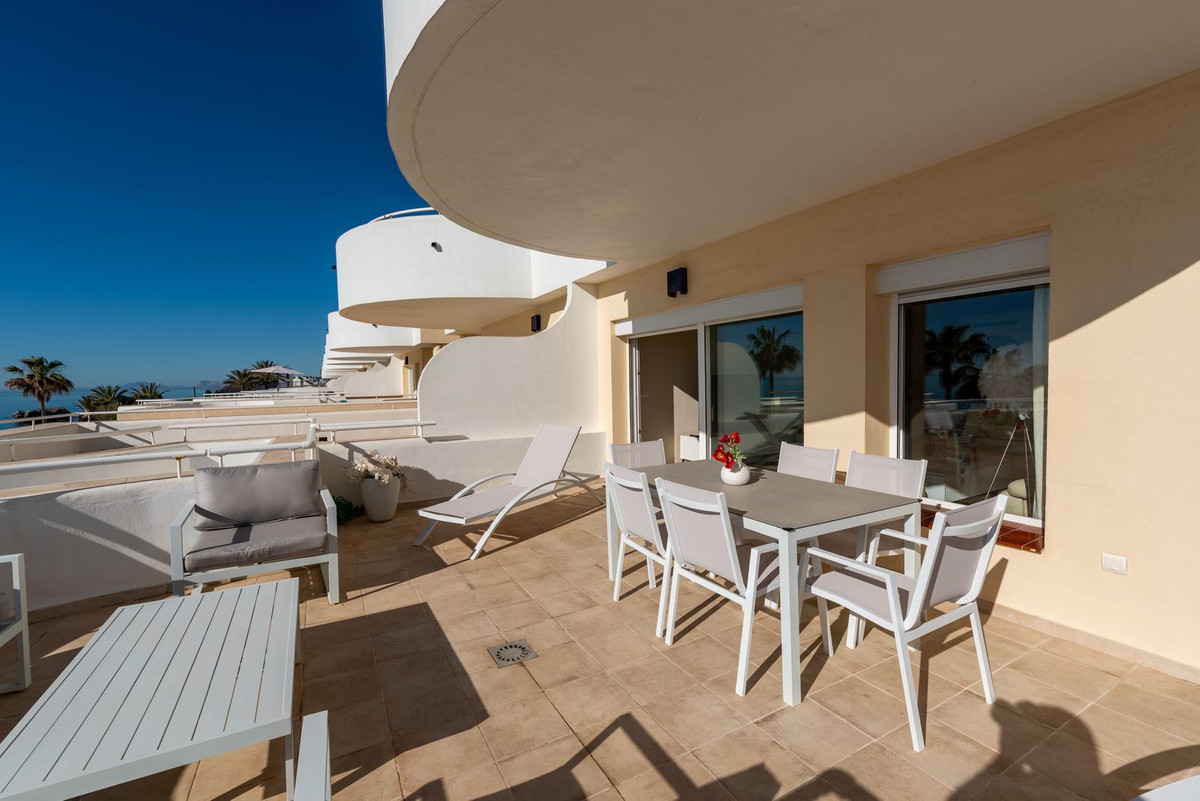 Appartement te koop in Estepona | 2 slaapkamers H5499319