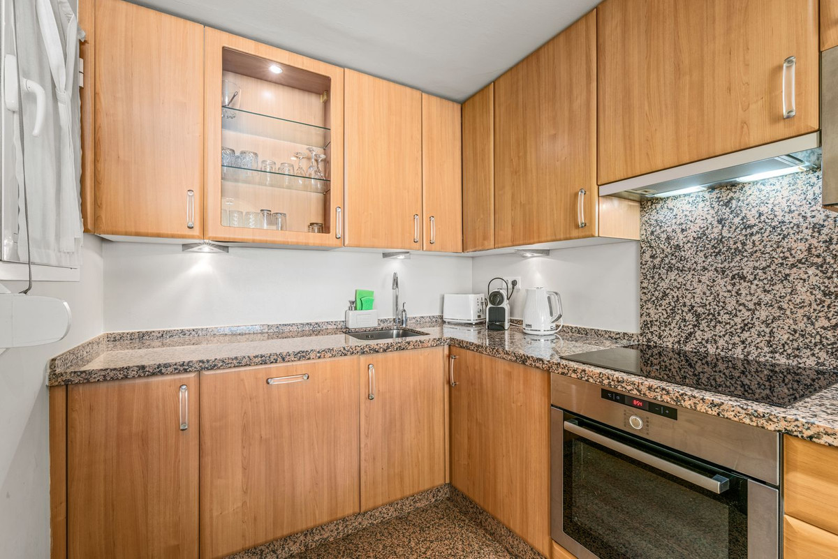 Appartement te koop in Estepona | 2 slaapkamers H5499319