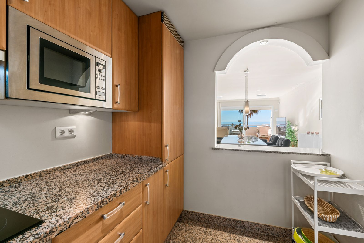 Appartement te koop in Estepona | 2 slaapkamers H5499319