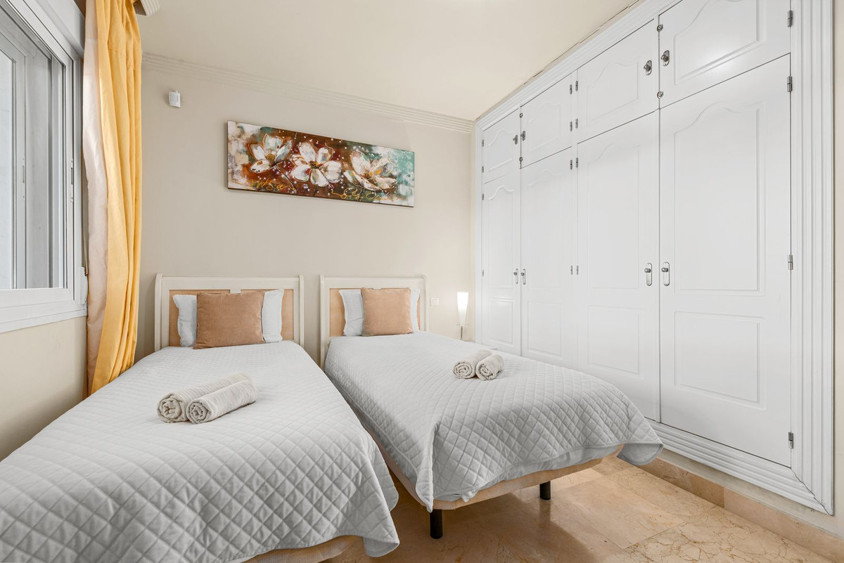 Appartement te koop in Estepona | 2 slaapkamers H5499319