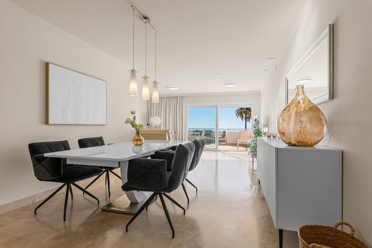 Appartement te koop in Estepona | 2 slaapkamers H5499319