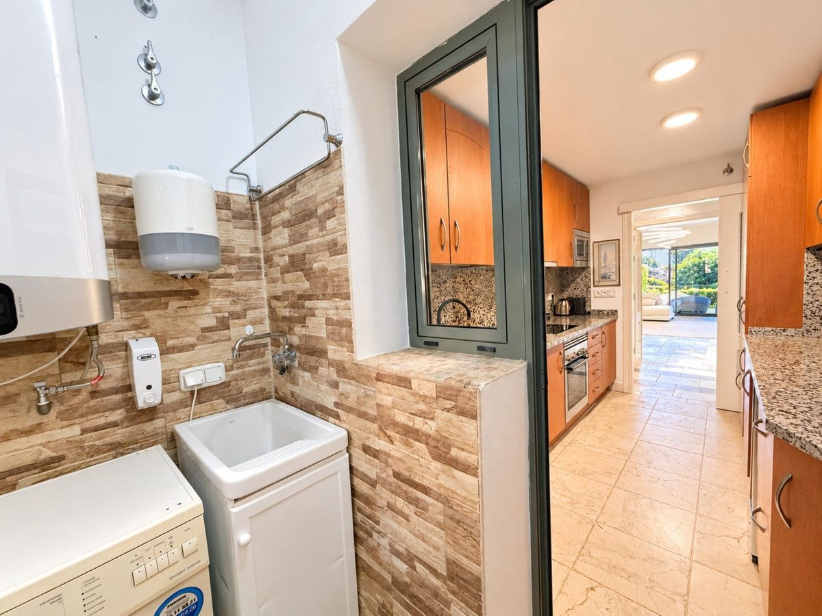 Appartement te koop in Estepona | 2 slaapkamers H5499517