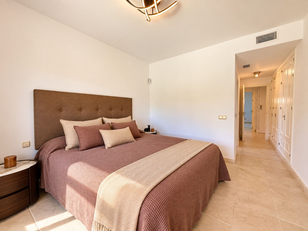 Appartement te koop in Estepona | 2 slaapkamers H5499517
