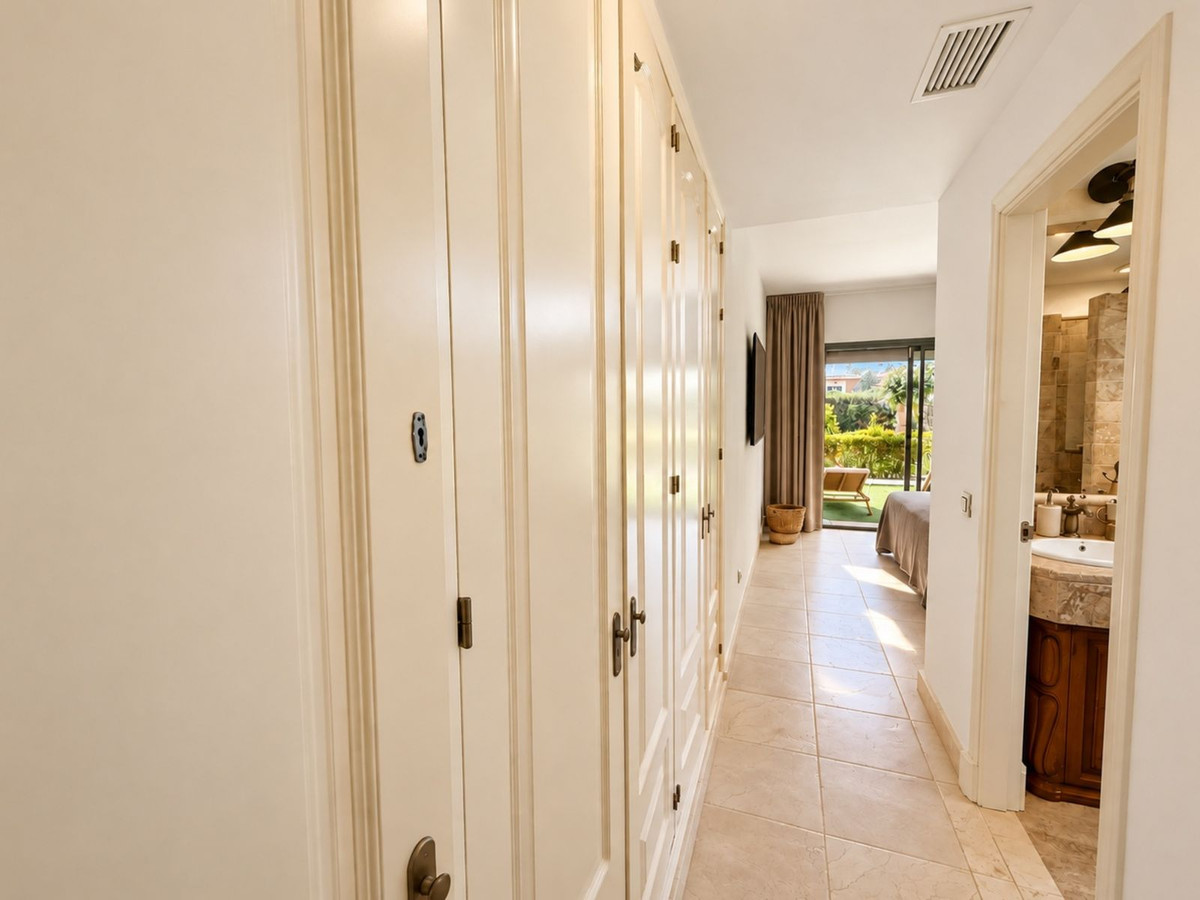 Appartement te koop in Estepona | 2 slaapkamers H5499517