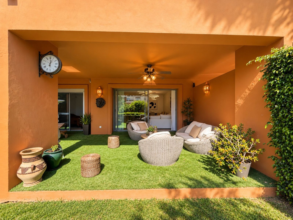 Appartement te koop in Estepona | 2 slaapkamers H5499517