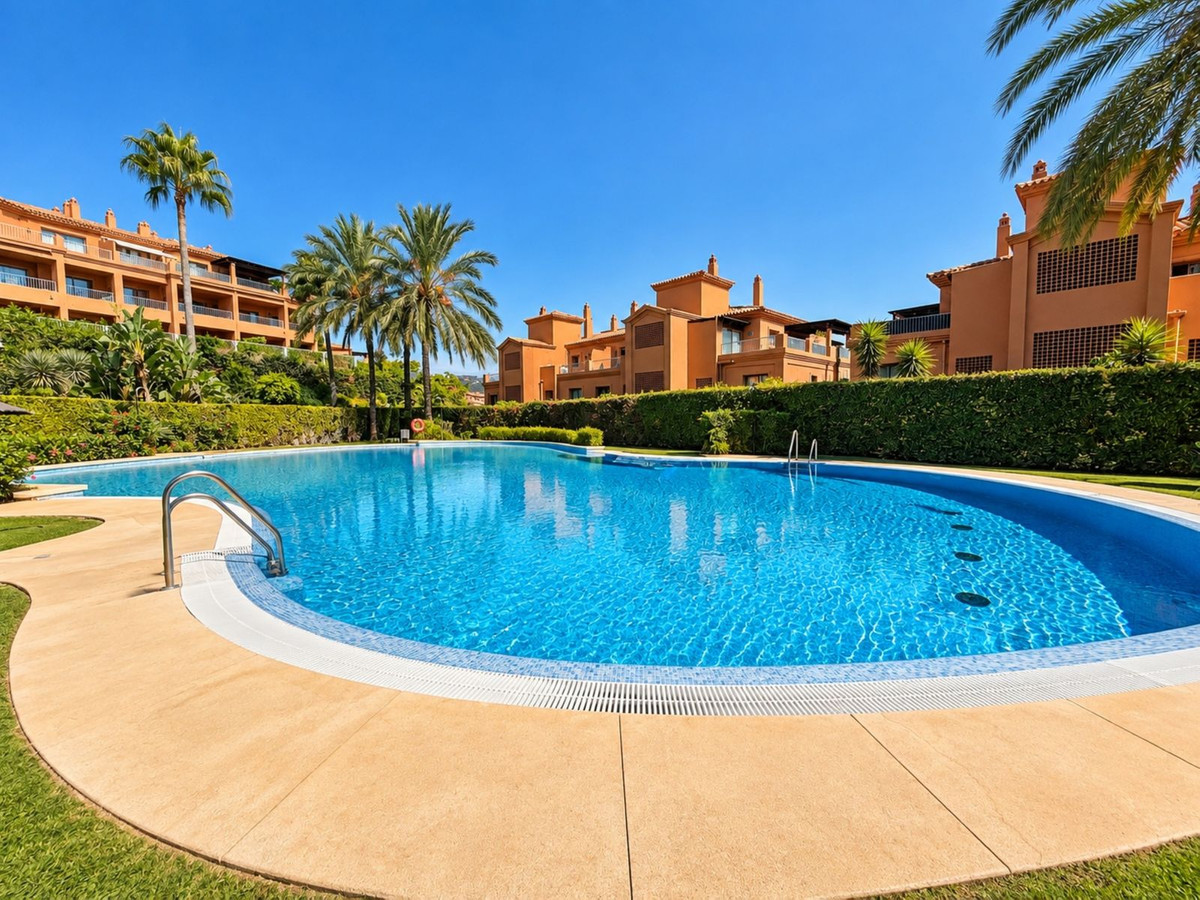 Appartement te koop in Estepona | 2 slaapkamers H5499517
