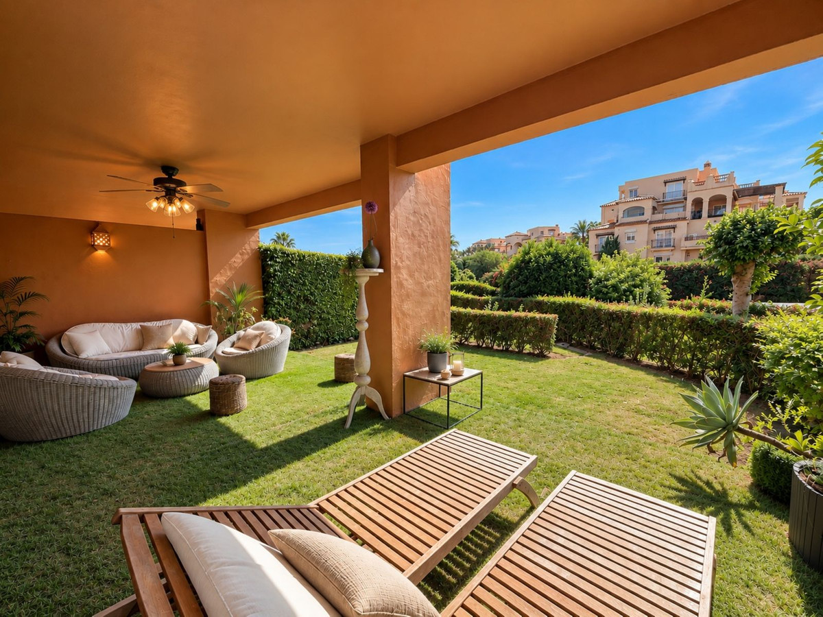Appartement te koop in Estepona | 2 slaapkamers H5499517