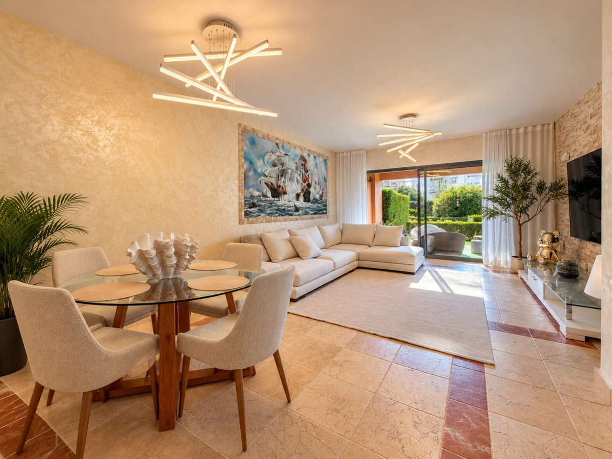 Appartement te koop in Estepona | 2 slaapkamers H5499517