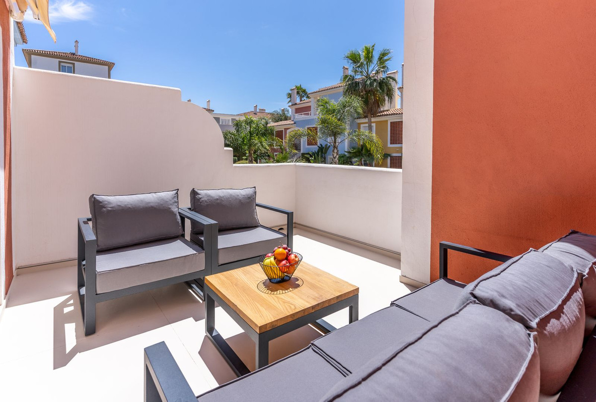 Appartement te koop in Estepona | 2 slaapkamers H5499547
