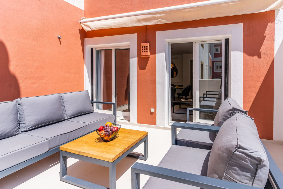 Appartement te koop in Estepona | 2 slaapkamers H5499547