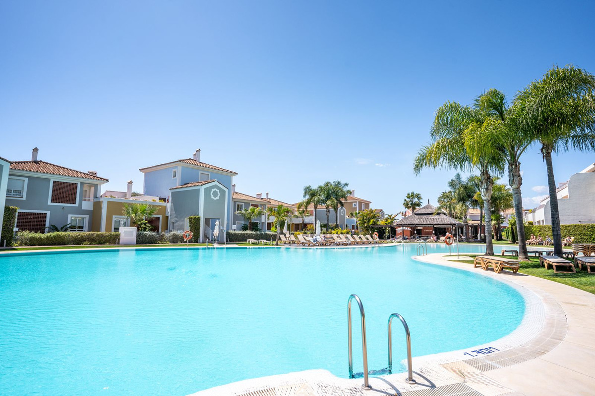 Appartement te koop in Estepona | 2 slaapkamers H5499547