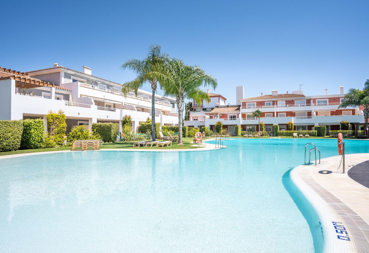 Appartement te koop in Estepona | 2 slaapkamers H5499547